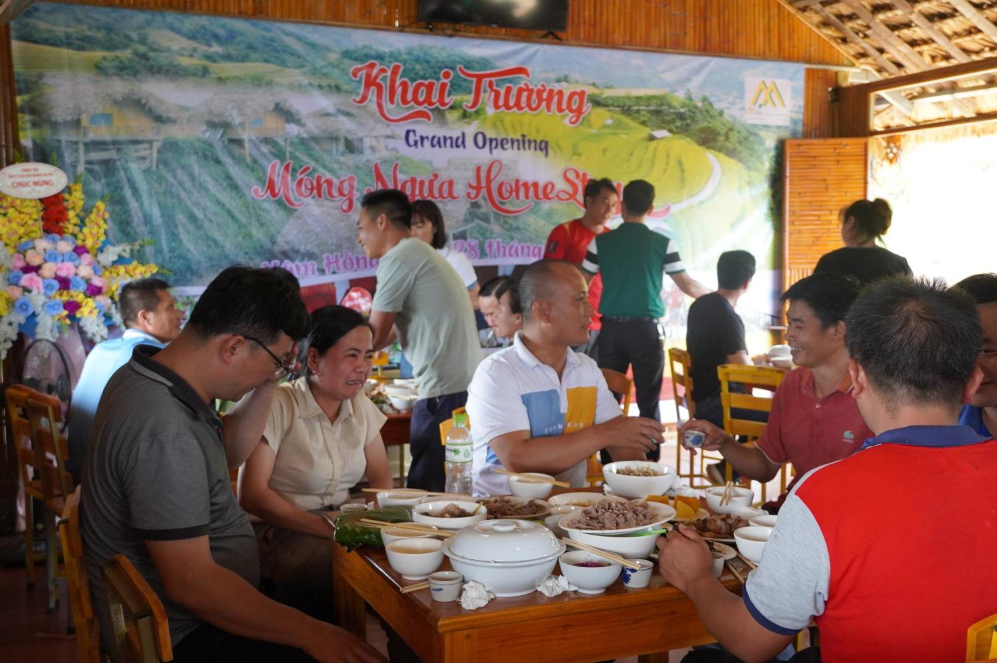 Hoang Su Phi - Mong Ngua Homestay ハザン エクステリア 写真